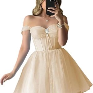 Chic Strapless Cream Dress